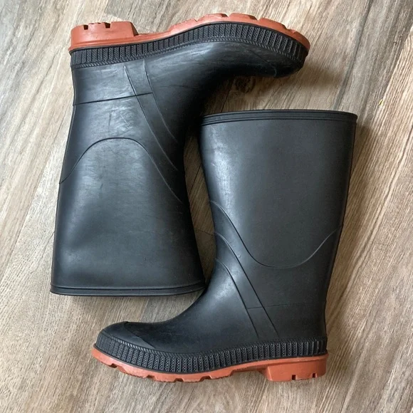 Kids Black Rubber Boots - Picture 3 of 6